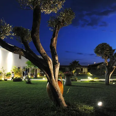Lido Impero מלון