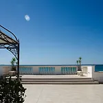 Lido Impero Szálloda Palagiano