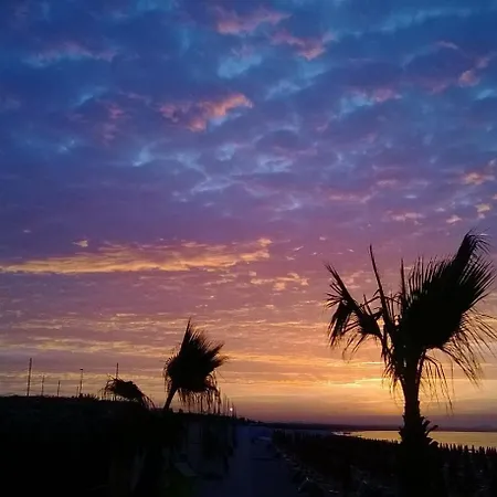 Szálloda Lido Impero Palagiano